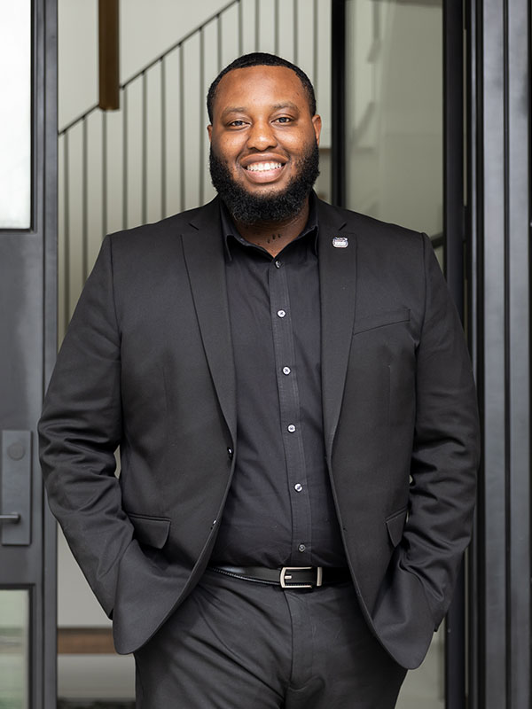 Meet Raysean Nashville Real Estate Agent